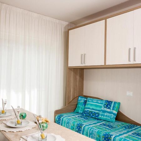 Beach Residence Габічче-Маре Екстер'єр фото