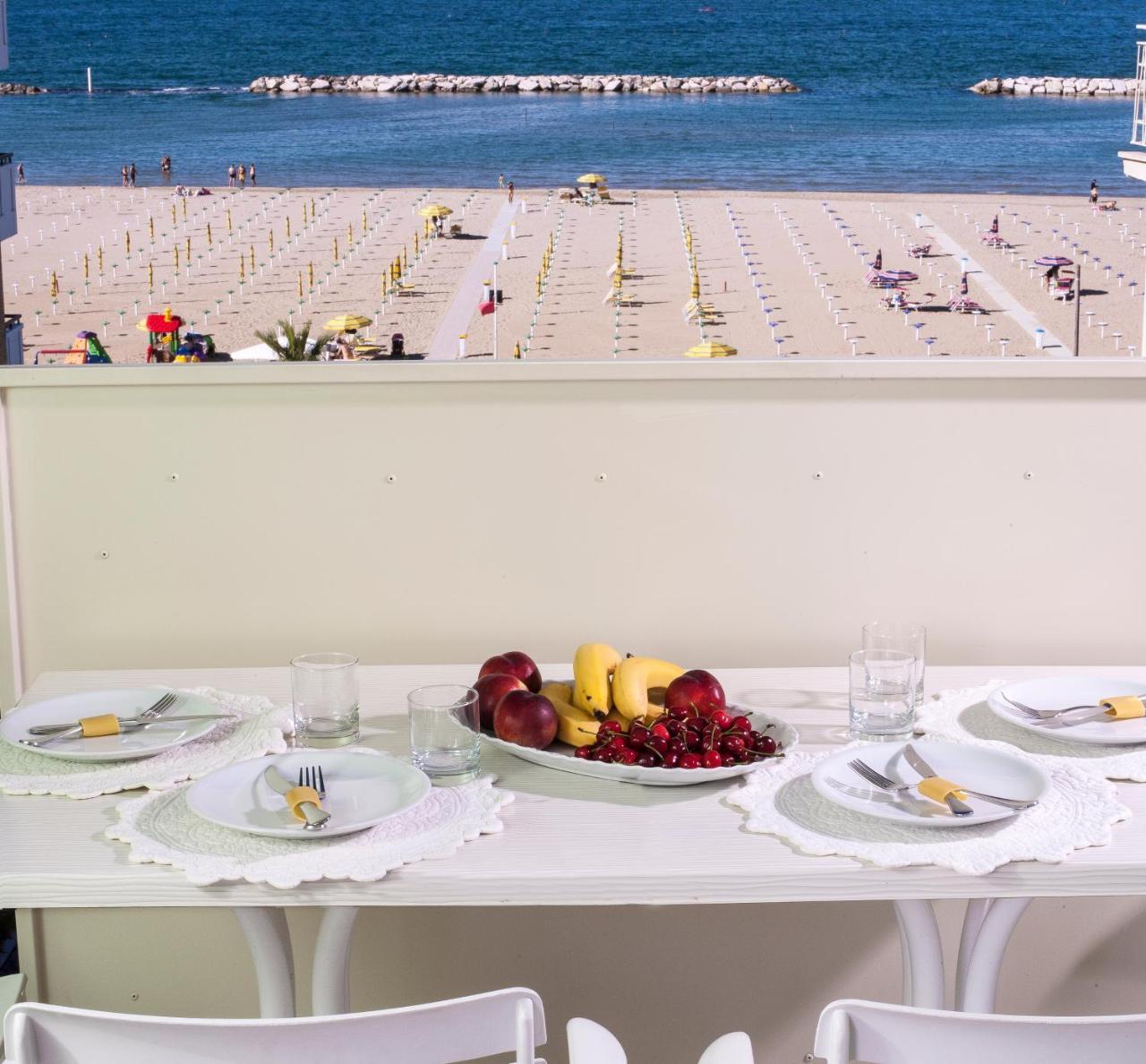 Beach Residence Габічче-Маре Екстер'єр фото
